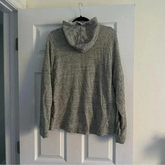 Size L Adidas Women’s Toronto Maple Leafs Hoodie Grey NHL Pullover Sweatshirt - Picture 3 of 5